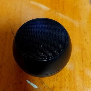 A speaker itvis nice